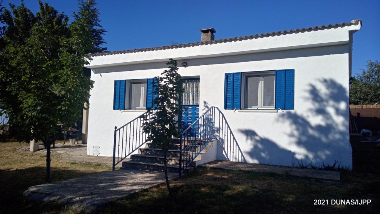 Numancia 12 Villa Santa Maria de la Alameda ภายนอก รูปภาพ